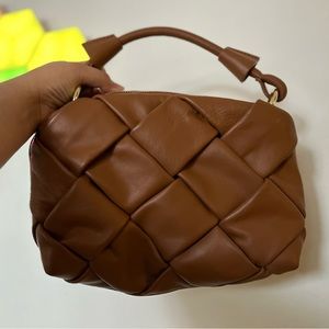 VALENTINA FIORE Tan Padded Cassette Satchel